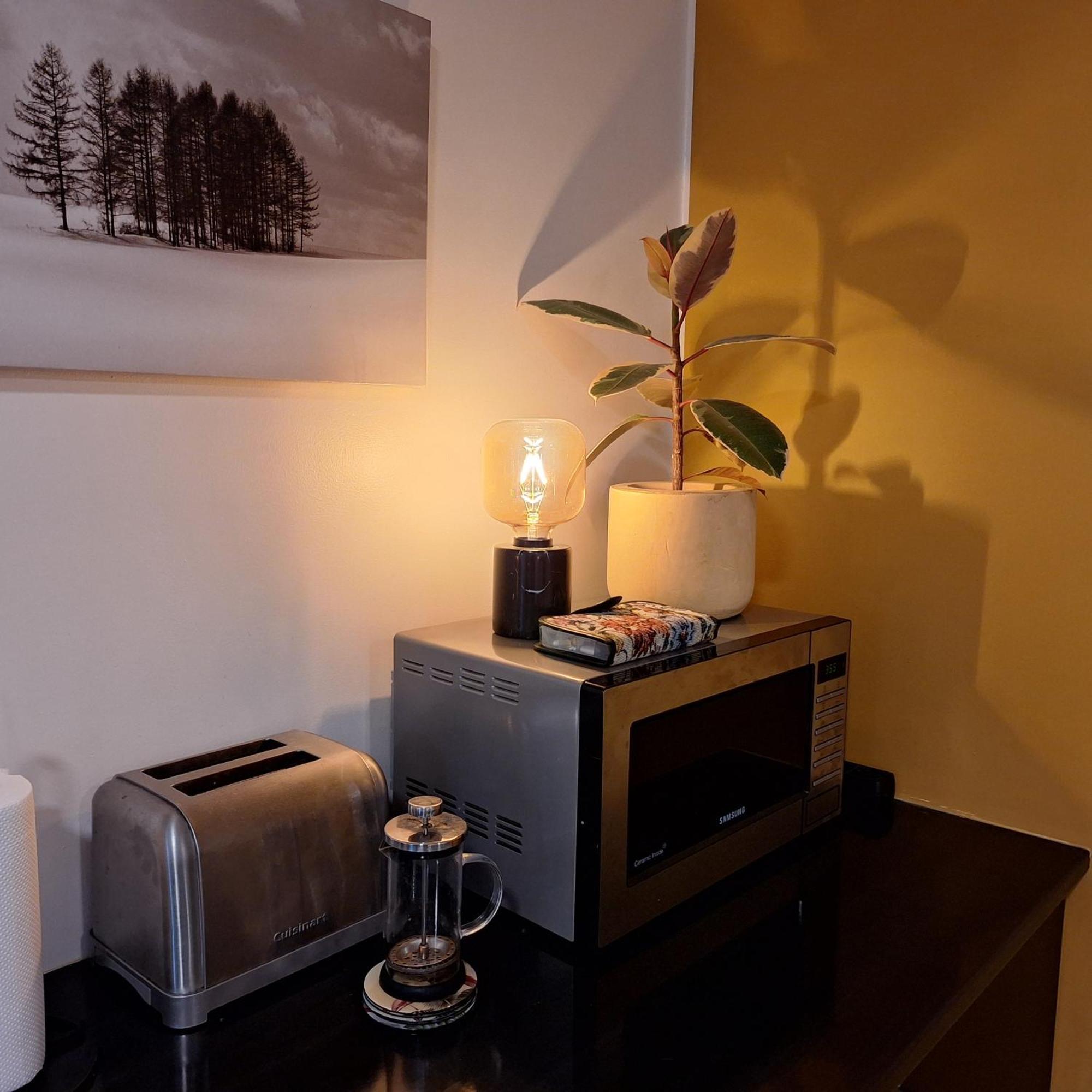 Central Reykjavik - Garden Cottage Екстер'єр фото